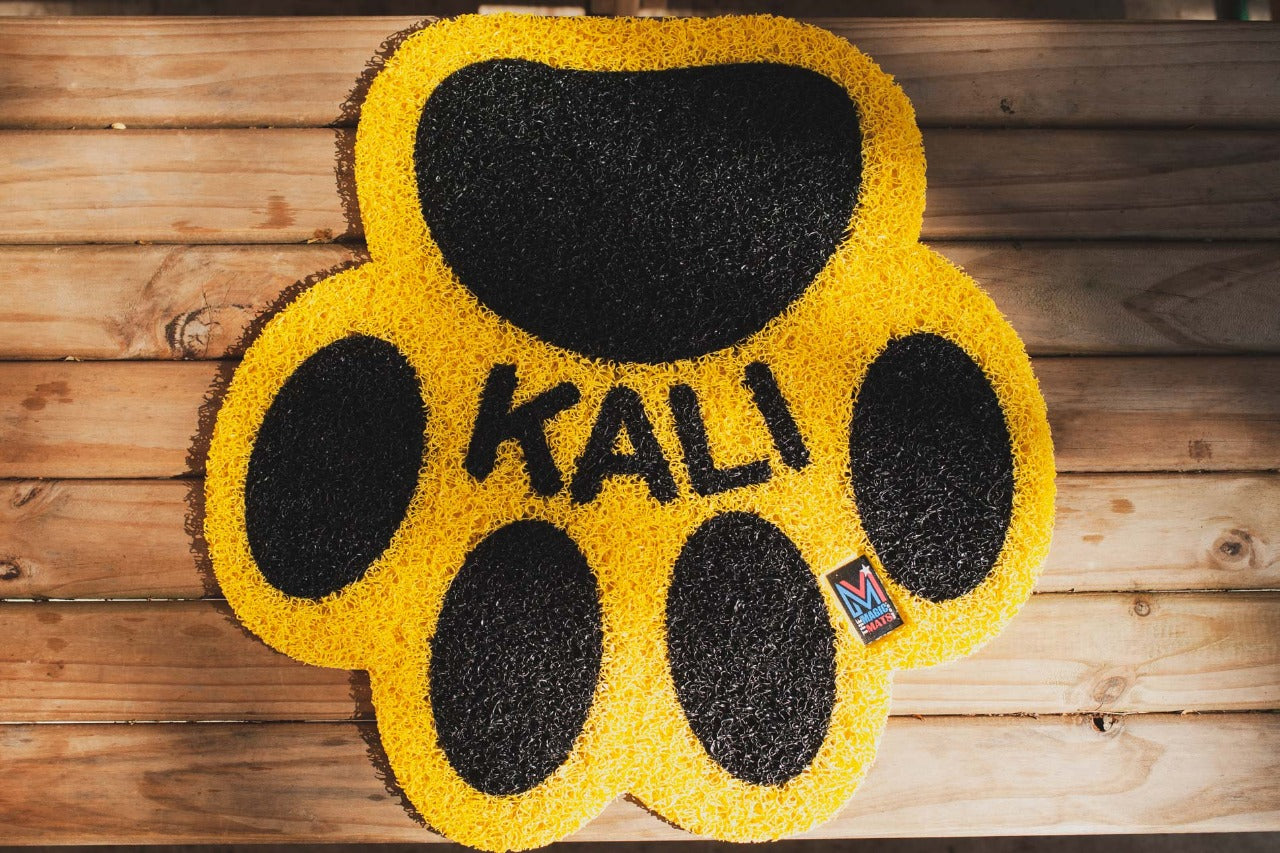 Custom Cat Paw Mat — Personalized Vinyl Mat for Cat Homes